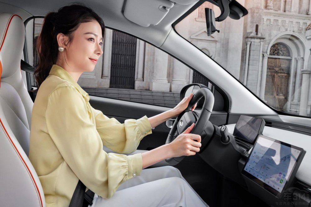 �ٽ����_(d��)8000Ԫ ��Ʒ�|(zh��)���\�������M(f��i)��