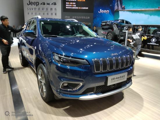 2018�V��܇չ�������ɹ�Q���R�˰l(f��)��(d��ng)�C(j��)