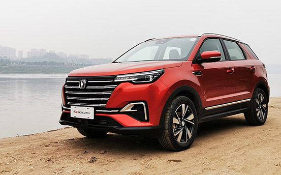 �L(zh��ng)��CS55PLUSý�wԇ�{��(hu��)��ɽ���ؑc�_��