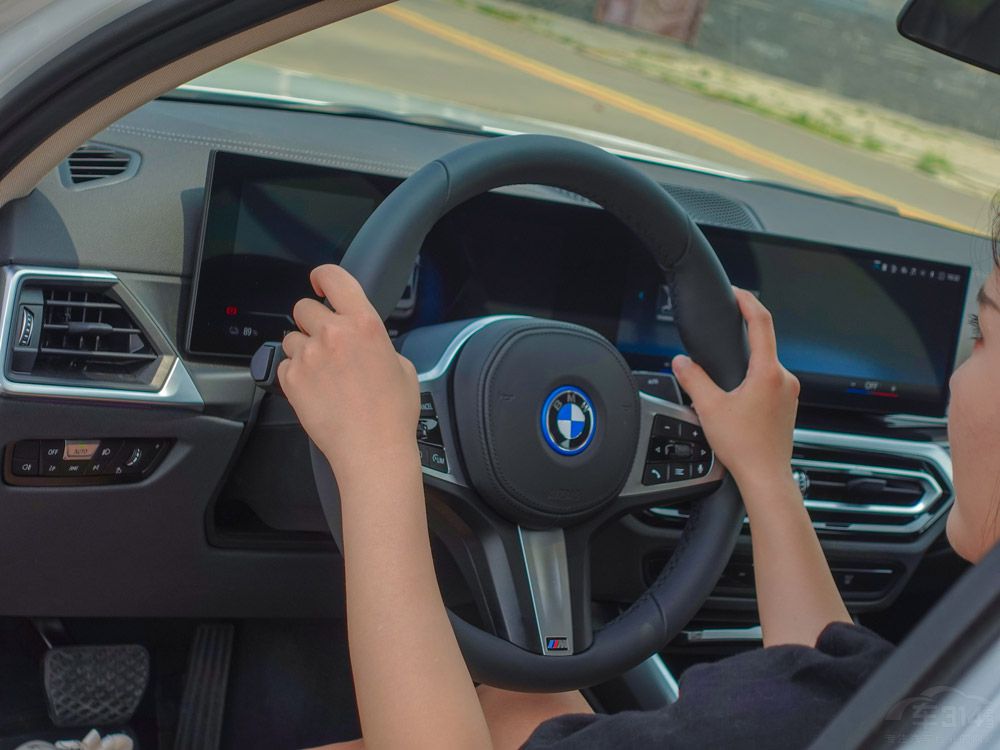 ԇ�{���Ri3 ����Ů��������Z��늄��ͫF