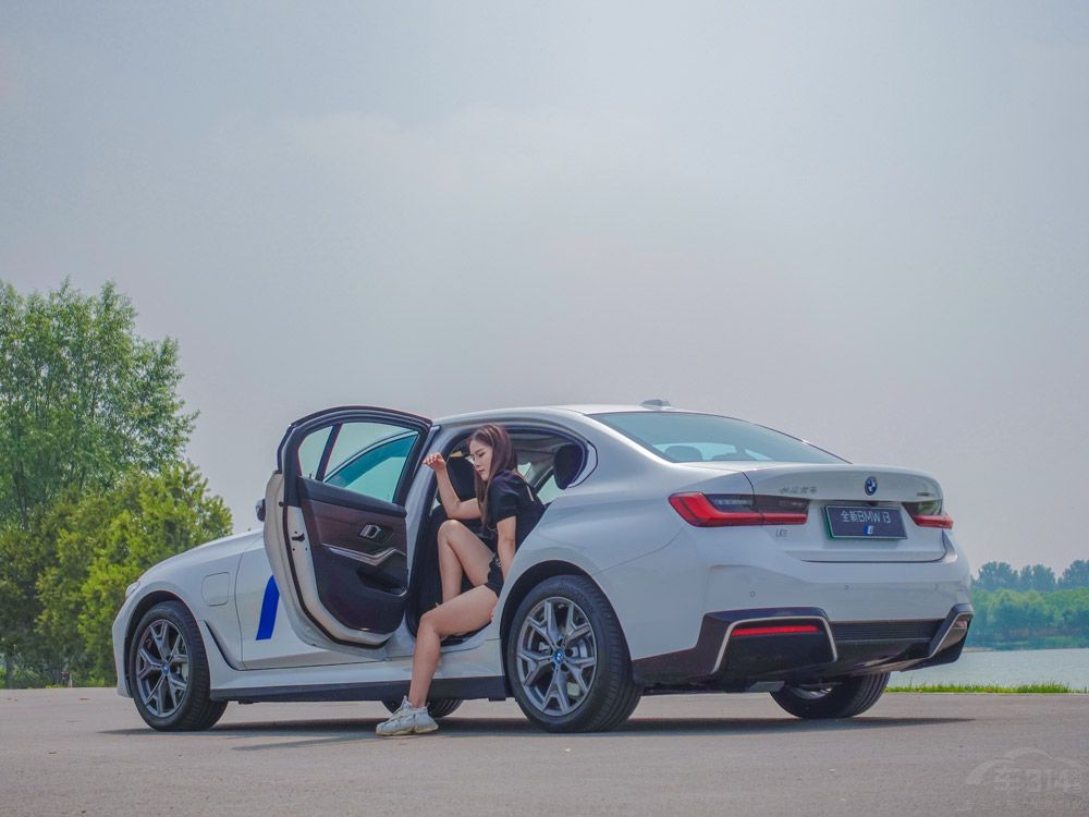 ԇ�{���Ri3 ����Ů��������Z��늄��ͫF