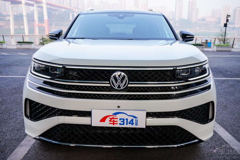 ԇ�{�󱊔�Ѳ��������SUV���Ǽ������B��