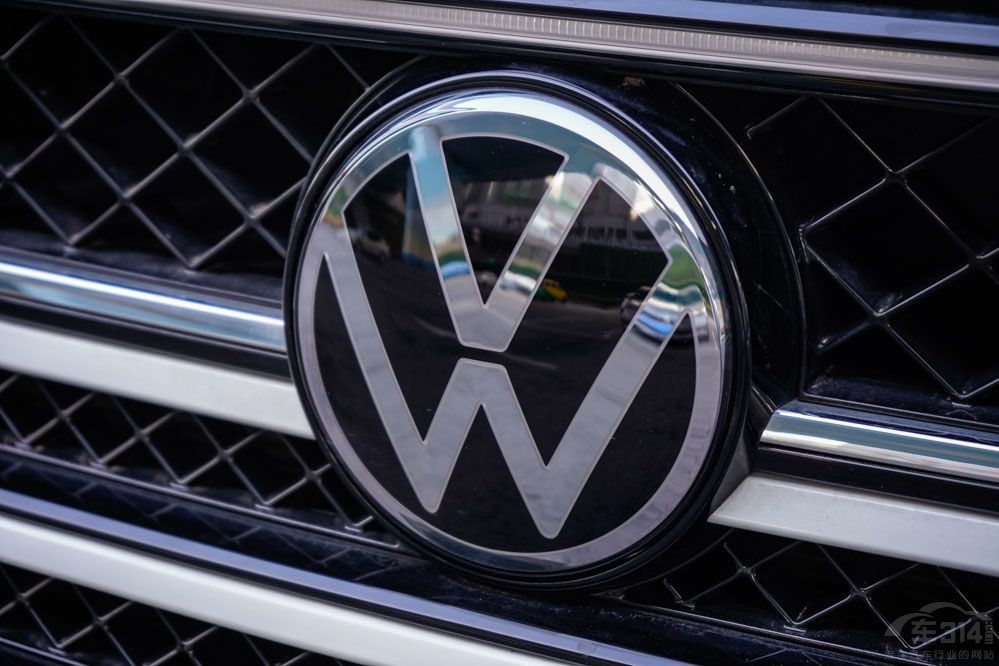 ԇ�{�󱊔�Ѳ��������SUV���Ǽ������B��