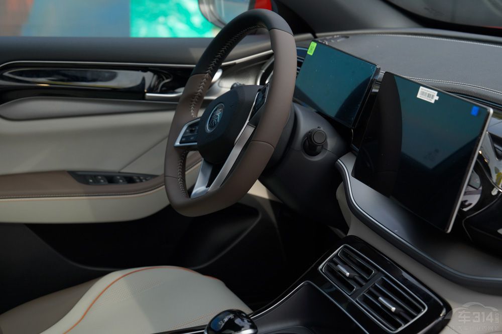  ��?x��)��?�fԪ����ɶ��Դ����PLUS������