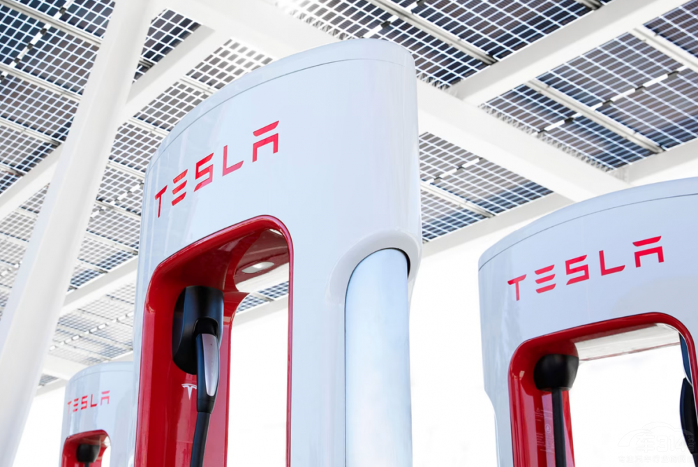 ᘼ⌦(du��)��â��С��SU7����˹��Model�x�l(shu��)