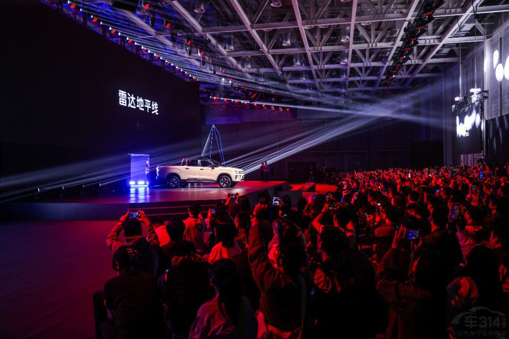 ���_��ƽ�����Ñ􎧁��ˑ����Ԫ��չ��