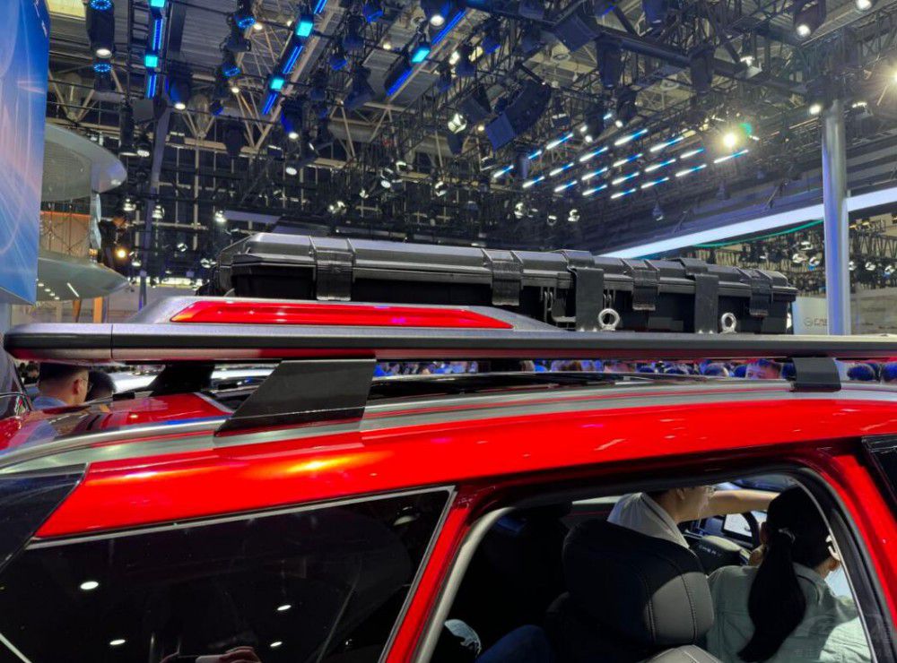 ����܇չֵ���I���ԃr��Ӳ��SUV����ɶ��