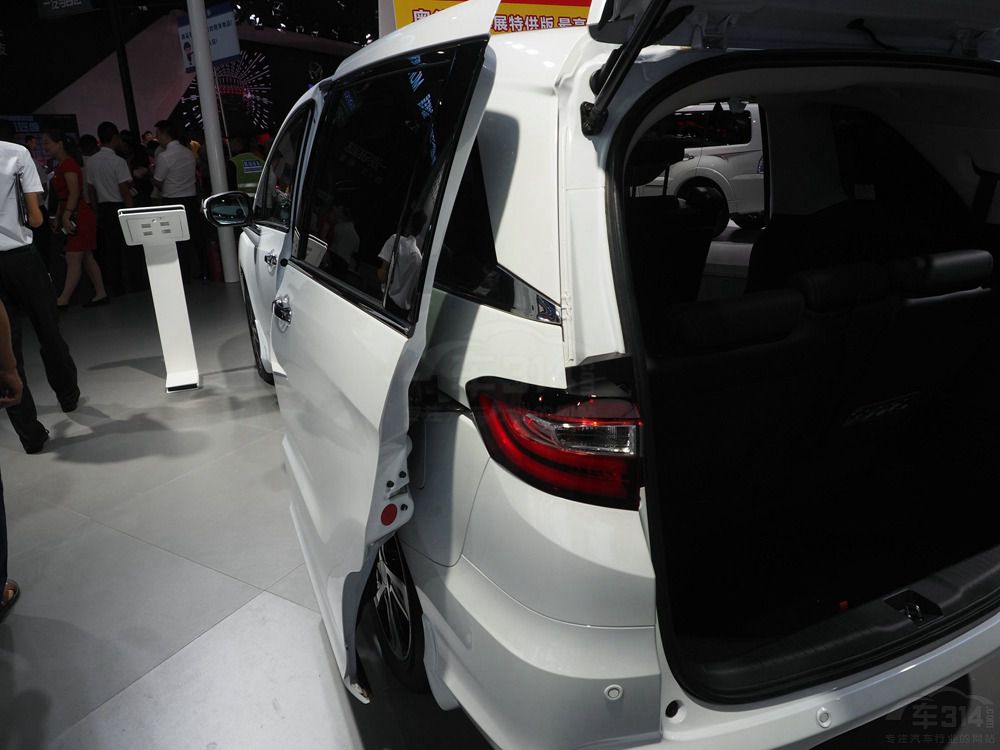 ���2021�����P�c(di��n)ֵ��ُ(g��u)�I��MPV܇�ͣ�