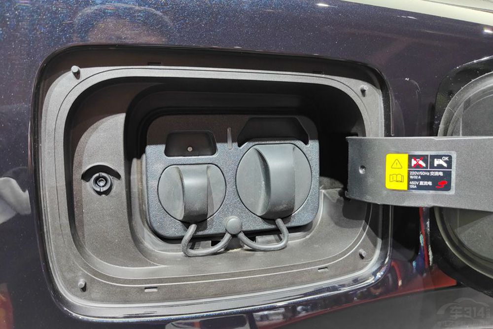 ����M5��������ONE �����ܑ�(zh��n)���ό�����