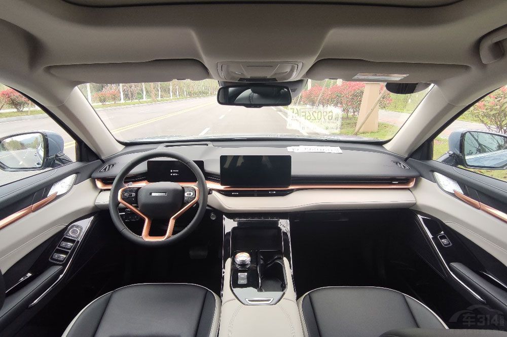 MG ONE���У����^�ڸ�(j��ng)Ʒ��β�ֵ���I(m��i)��