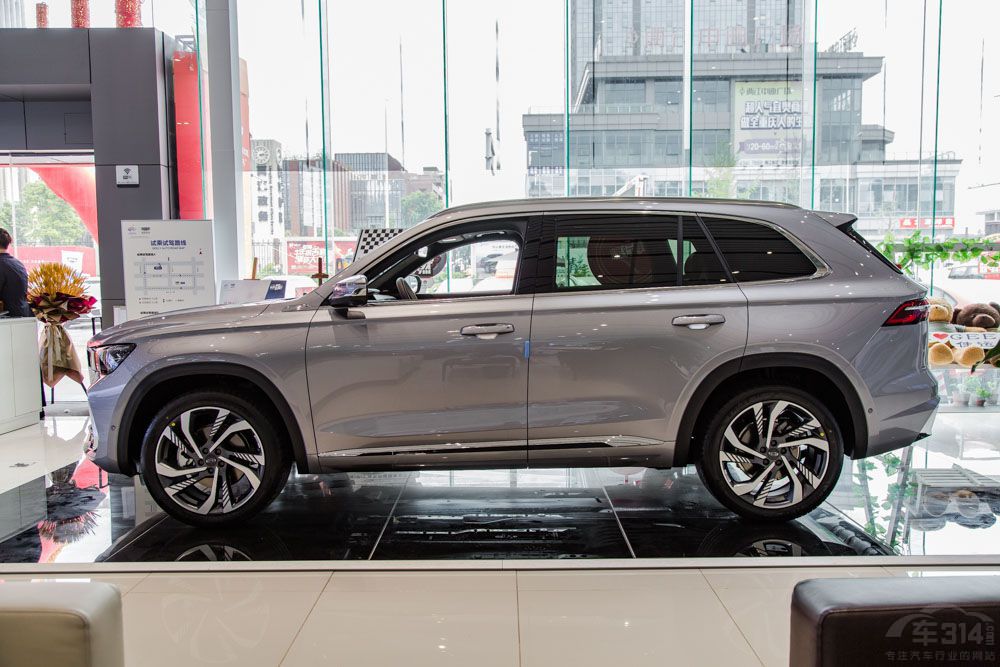 MG ONE���У����^�ڸ�(j��ng)Ʒ��β�ֵ���I(m��i)��