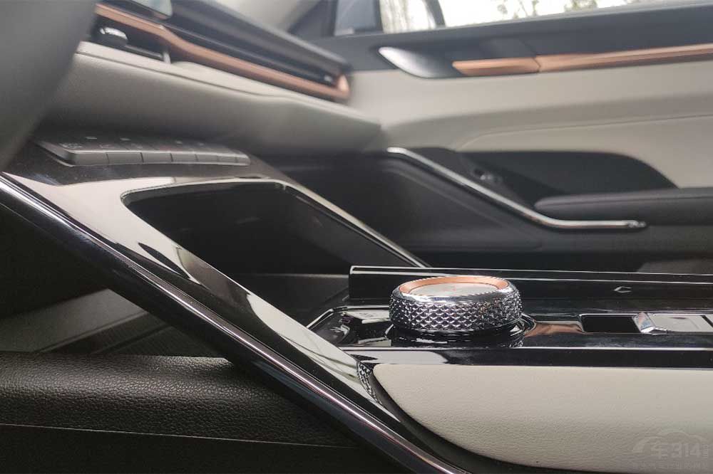 哈弗H6對比三缸奇駿 為啥哈弗H6屢次霸榜 哈弗H6對比三缸奇駿 為啥哈弗H6屢次霸榜