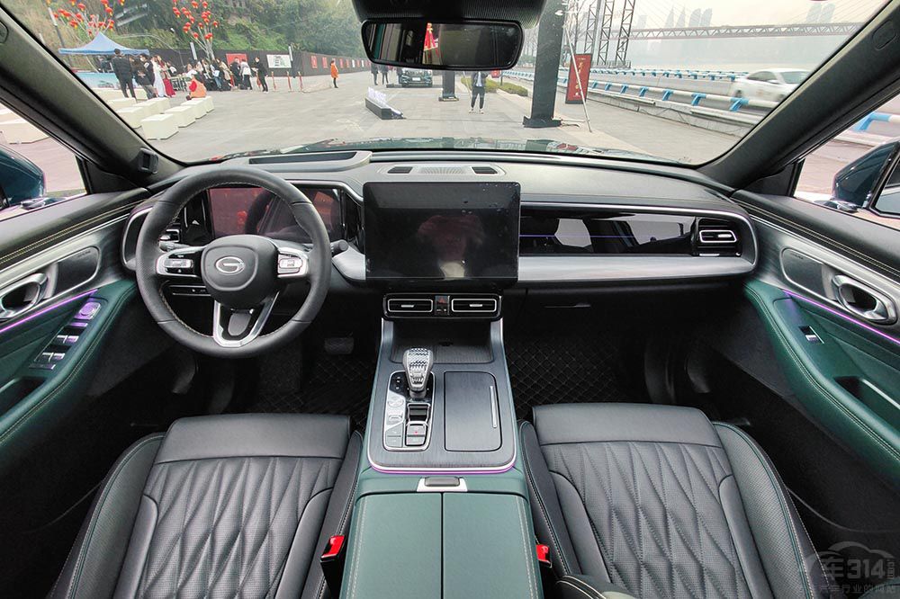 �����g �����_��ˬ ����ԇԇ�@�׿�SUV