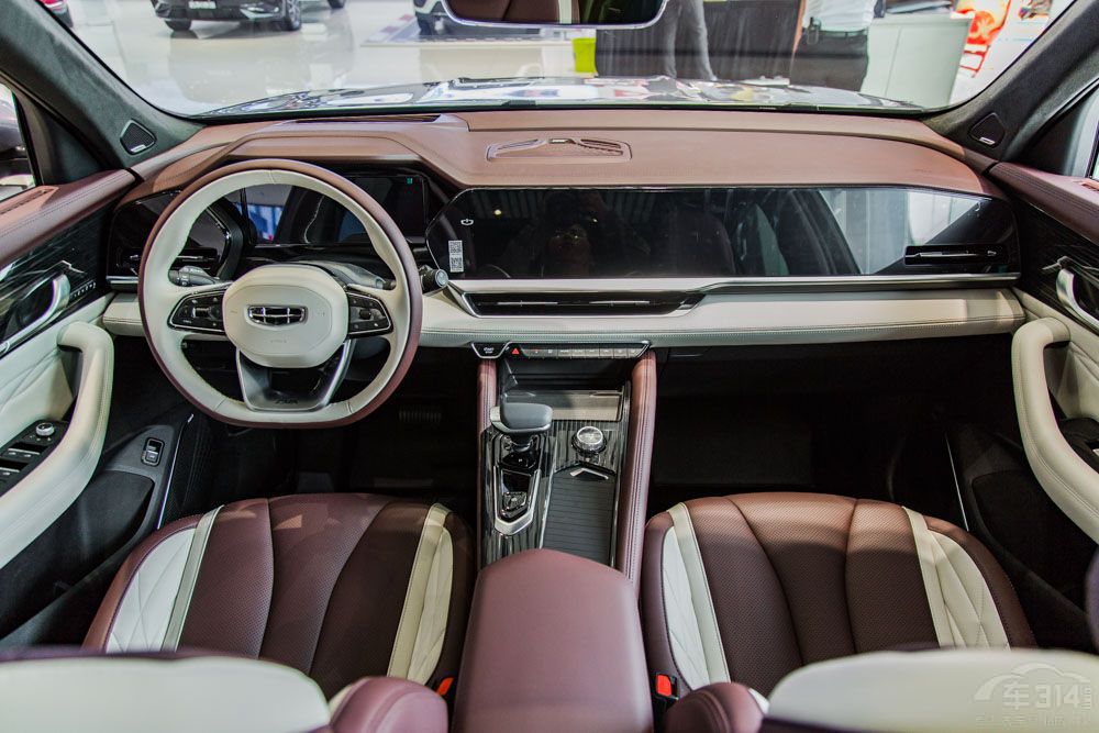 15-20�f����SUV���]�l �@����܇����(y��ng)�e�^