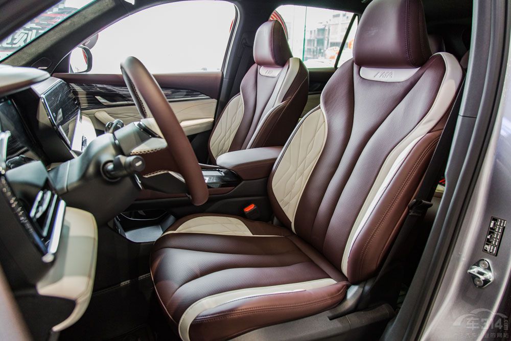 15-20�f����SUV���]�l �@����܇����(y��ng)�e�^