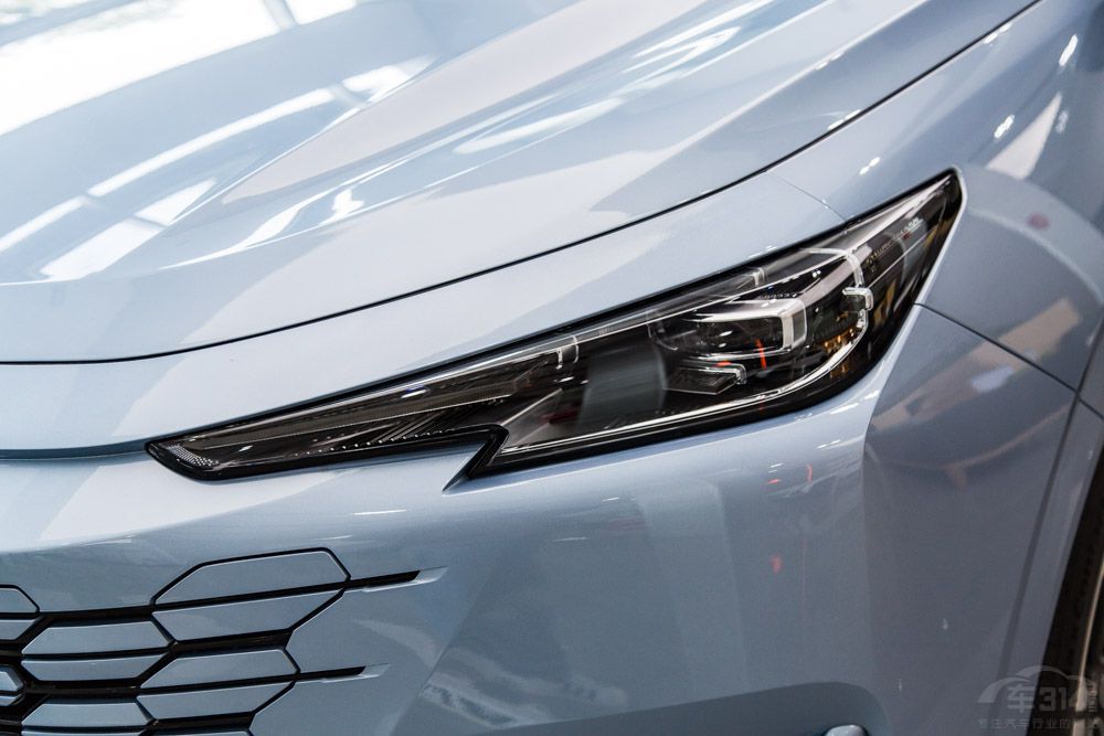 15-20�f����SUV���]�l �@����܇����(y��ng)�e�^