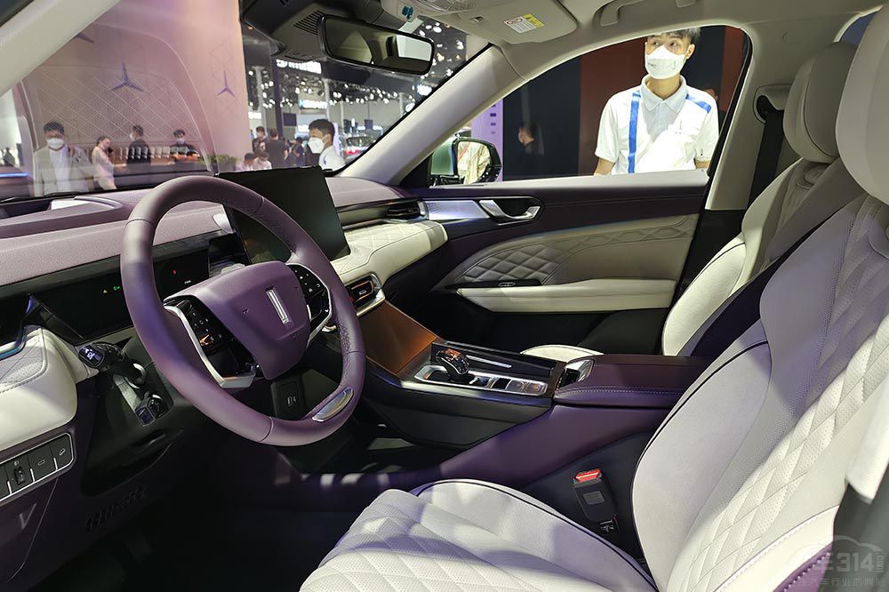 15-20�f����SUV���]�l �@����܇����(y��ng)�e�^