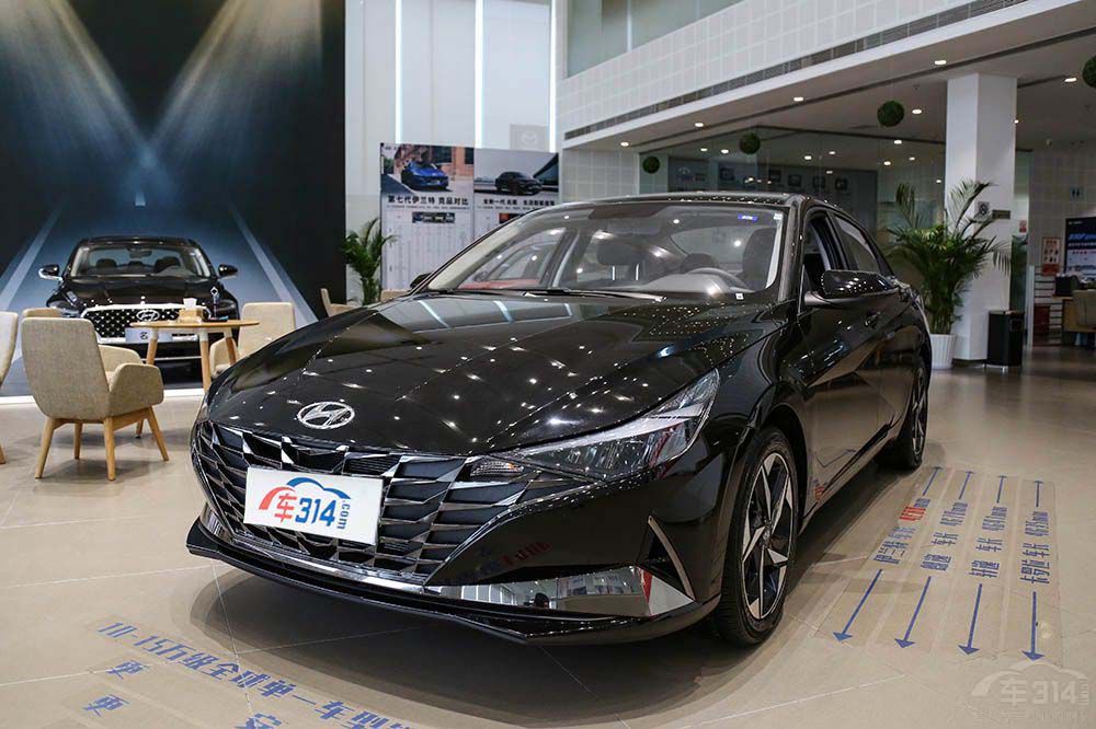 ���m��ӭ��С�Ŀ܎�����ݵ����²�����