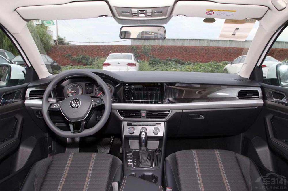 ���m��ӭ��С�Ŀ܎�����ݵ����²�����