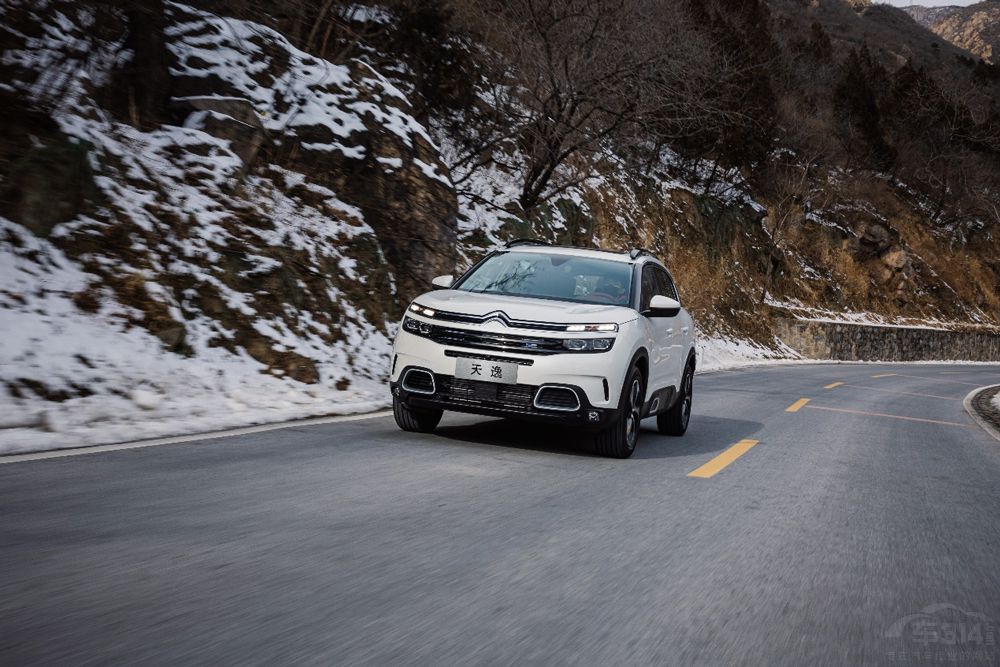 ѩ�F��?zh��)��ݡ�ѩ��ģʽ����׌���m�м���ѭ