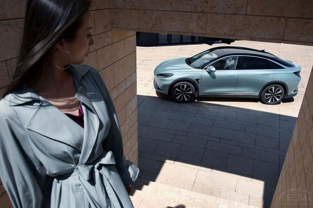 Model 3���Ȱ�����S��С�iP7�������l��