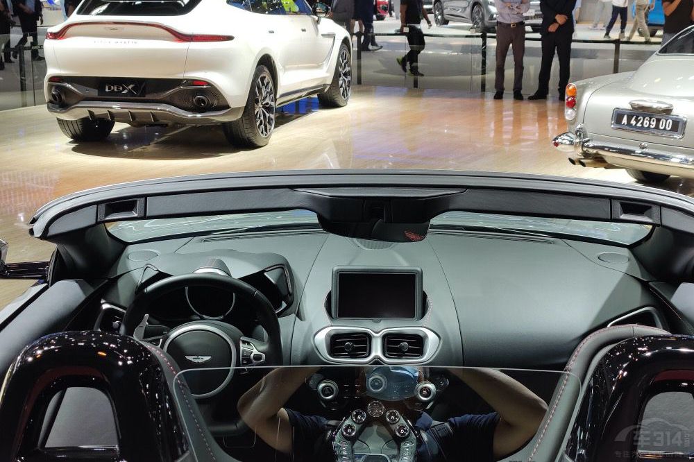 �ɹ���ʿ�ĺ�܇ϵ�������������һ���أ�