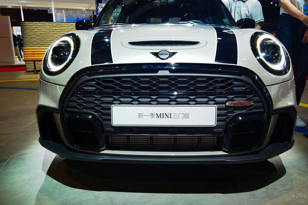 �I(l��ng)��O3+��(du��)��MINI JCW ����С������