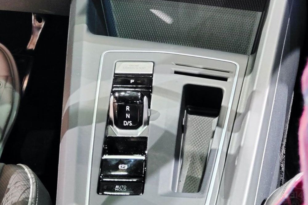 ����ʮ���f��A�����Y܇���l��ֵ�����]��