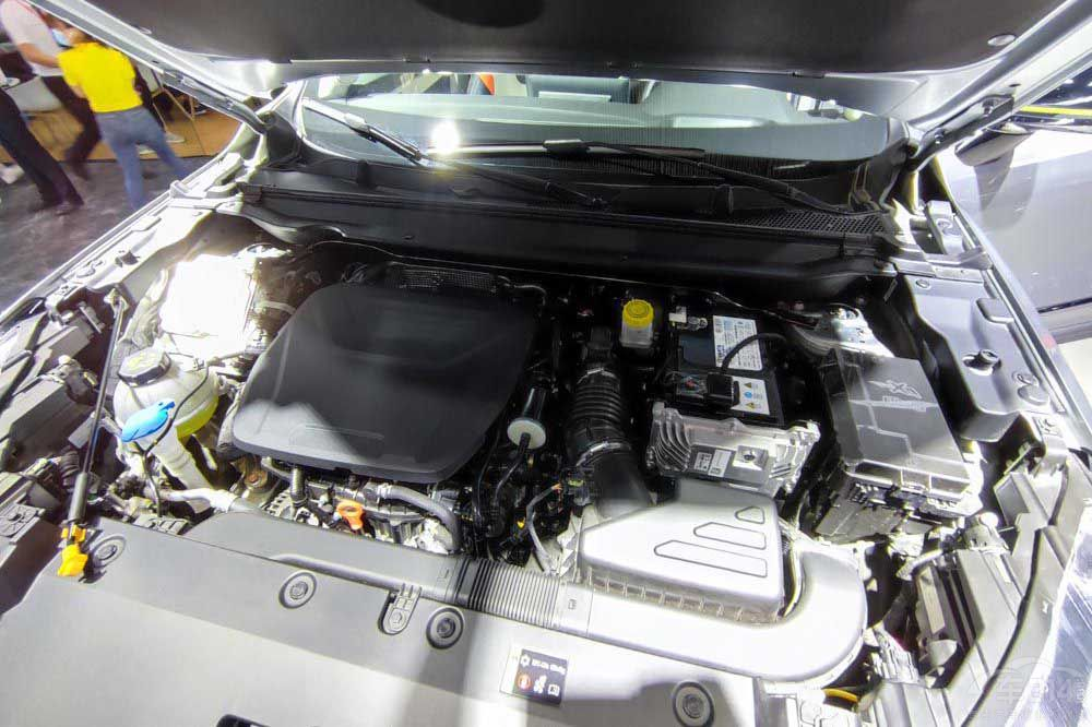 �ڶ���CS75 PLUS���� ����H6��(du��)�ց�(l��i)����