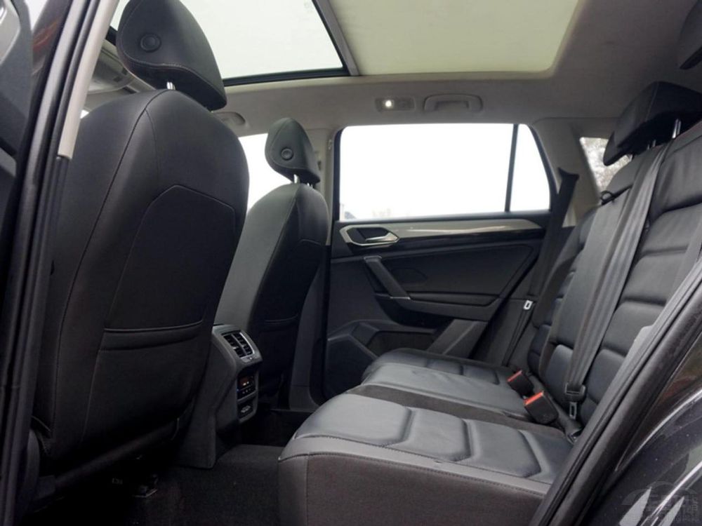 �M���ճ���ʹ�� ��ʮ�f���Һ��YSUV���]��