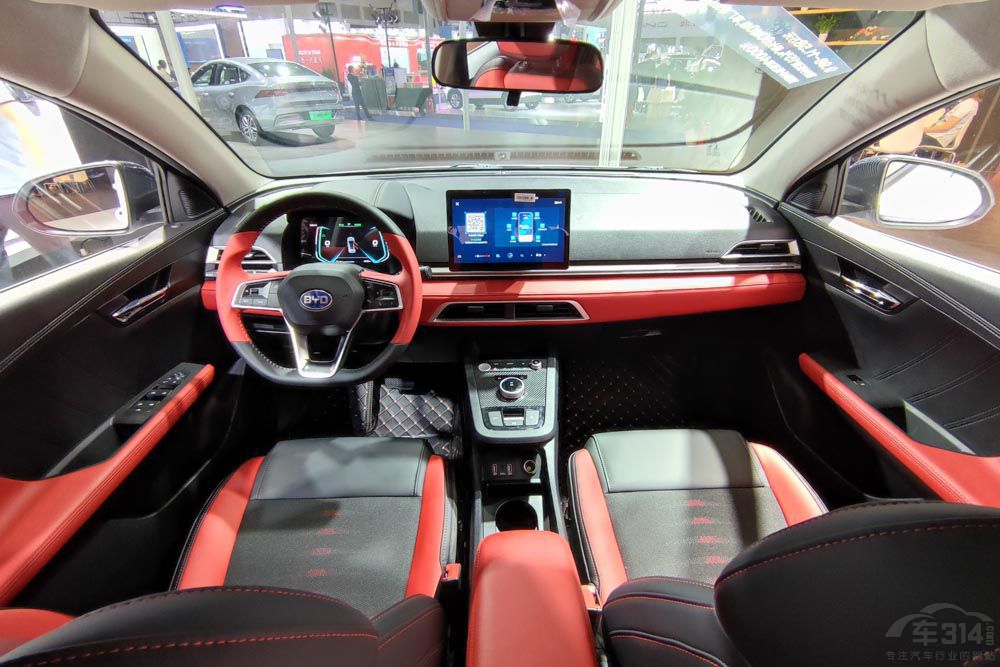 ����m(x��)����400���� ����ԃr(ji��)����܇���]