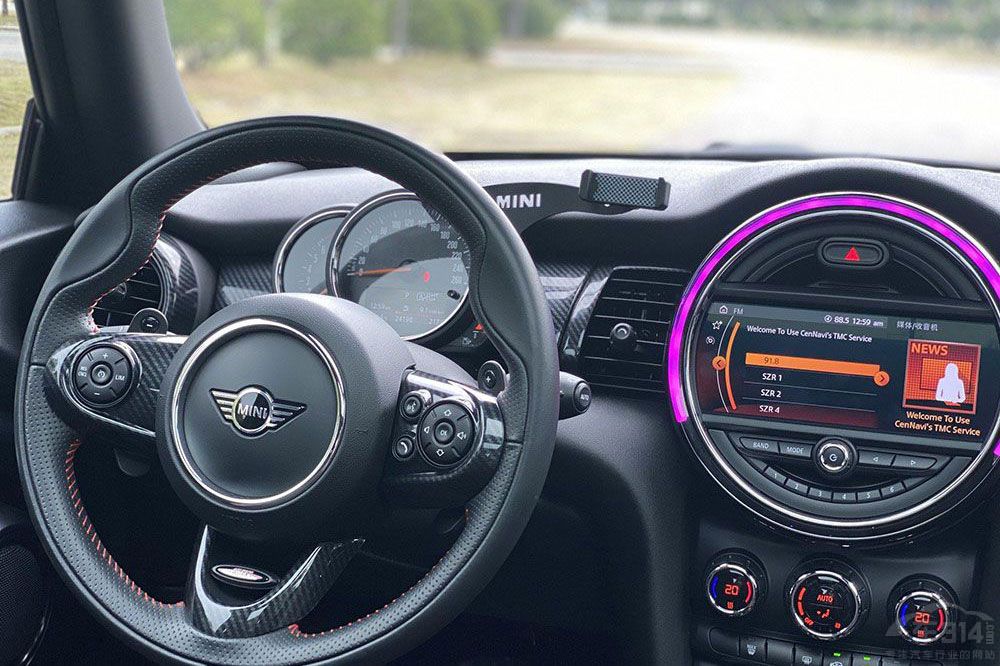 С��Ůϲ�۵�܇�ͱP�c  ����MINI߀���l