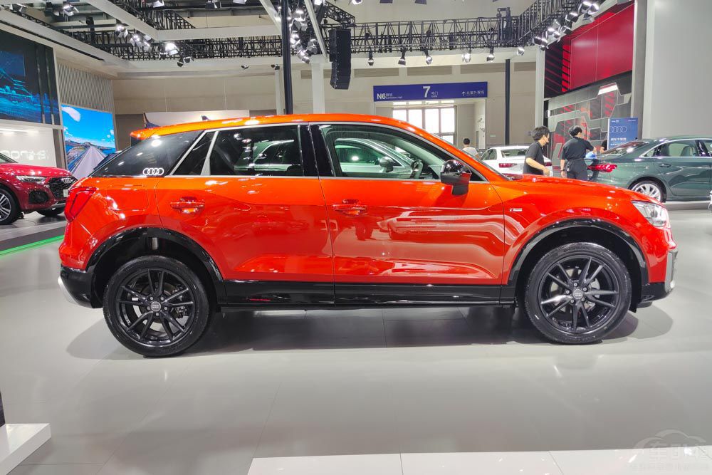 С��Ůϲ�۵�܇�ͱP�c  ����MINI߀���l