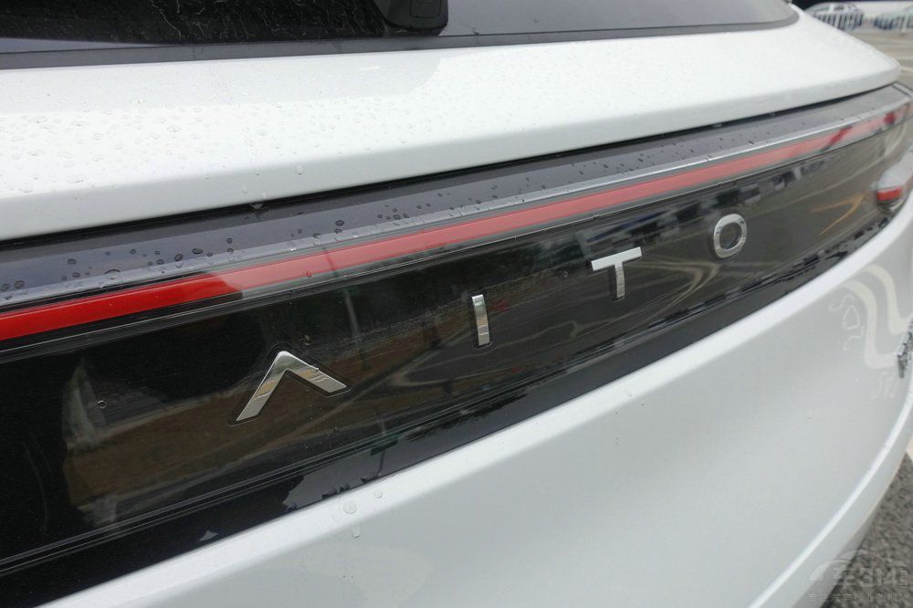 Ħ��DHT PHEV�͆���M5������ϲ�g�l��