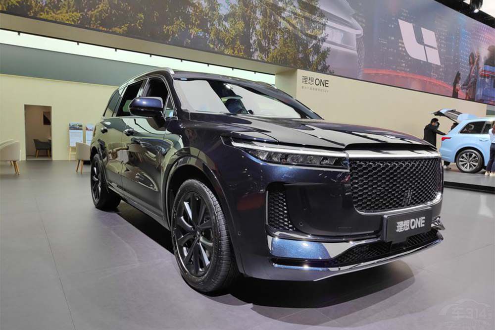 �ɷ���֮�� ����ʽSUV܇�x����߀�Ǎ��D��