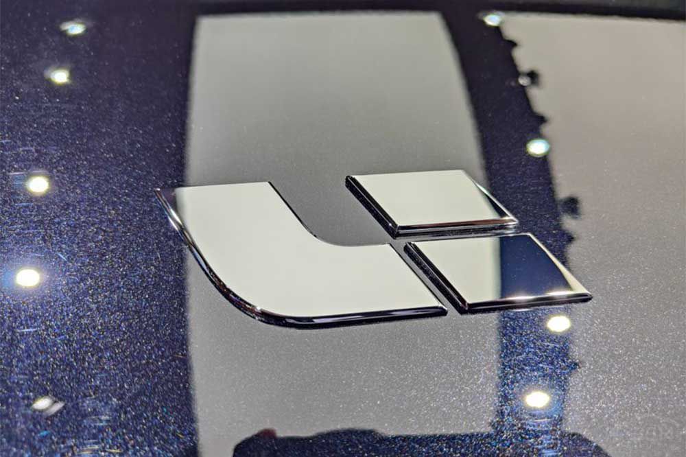 �ɷ���֮�� ����ʽSUV܇�x����߀�Ǎ��D��