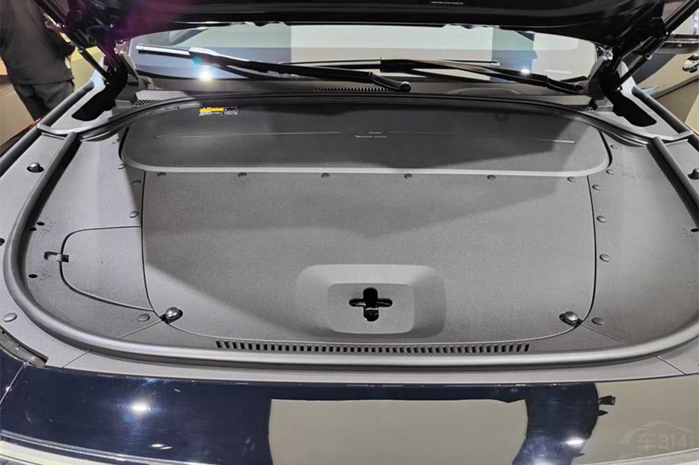 �ɷ���֮�� ����ʽSUV܇�x����߀�Ǎ��D��