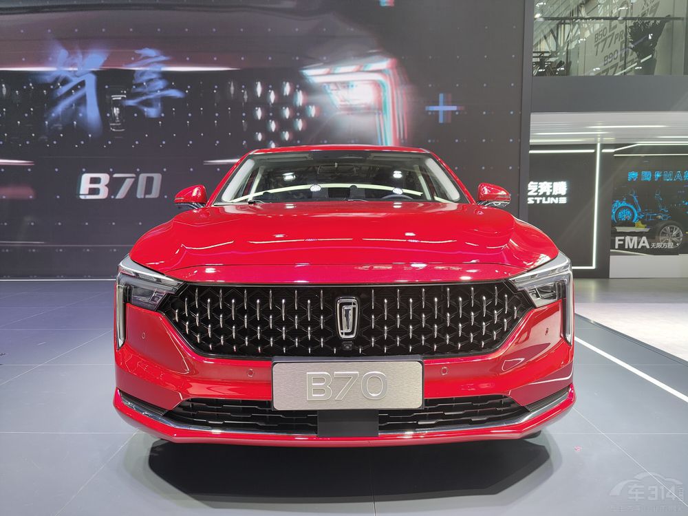 ȫ�µ��������vB70�@C-NCAP���ǰ�ȫ܇