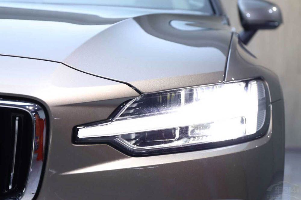 �֠���S60��(du��)���ֿ�Z �@����ϵ���A�A�ˣ�