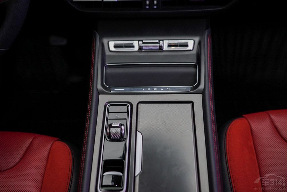 ��ϵ���A��(du��)�Q���ֿ�Z��لP������CT5��