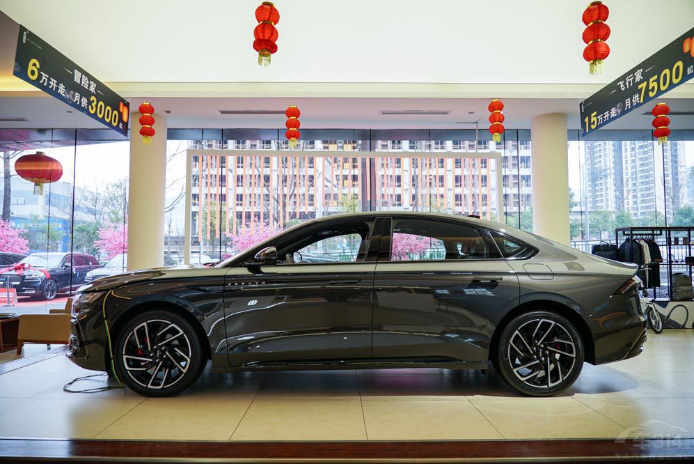 ��ϵ���A��(du��)�Q���ֿ�Z��لP������CT5��