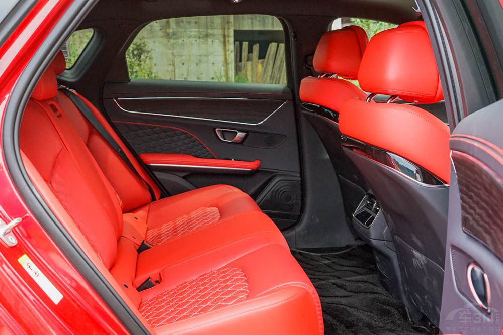 ����I܇��ô�x ��˹��һ�����(y��u)�x����