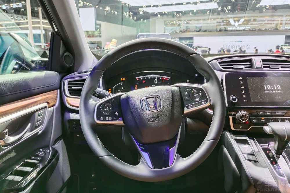 ���N���YSUV��(du��)�� ;�^L���뉺��ϵ܇�᣿