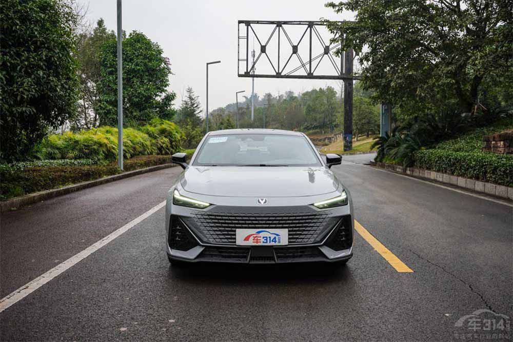 MG5��Ы�����L��UNI-V �����l�ķ۽z��