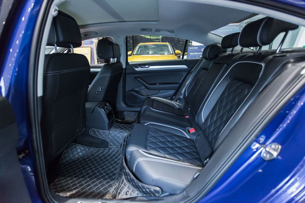 ���(d��ng)܇(ch��)��Խ��(l��i)Խ���P(gu��n)ע