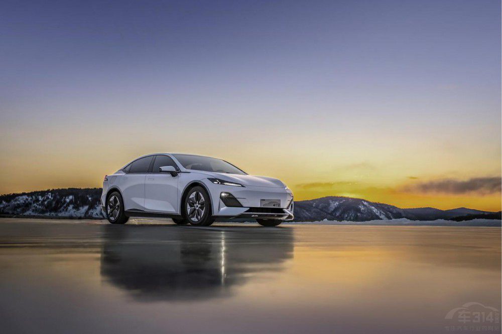 ��Q����Դ܇��ʹ�c(di��n)��  �L(zh��ng)��C385�ܡ����ϡ���