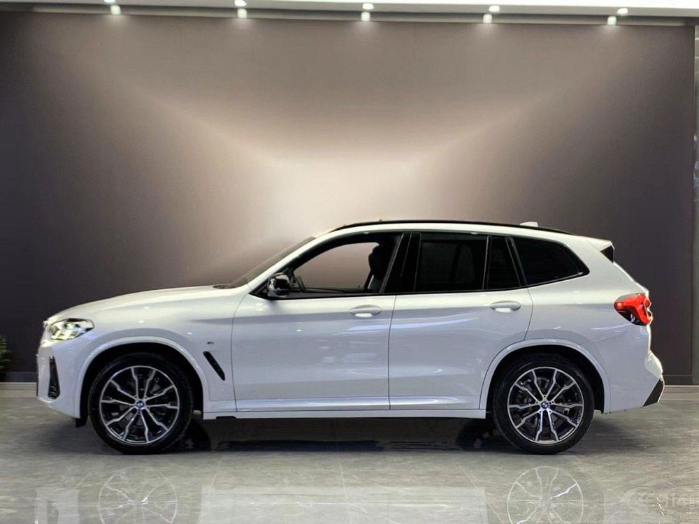 ���A����SUV�N����ǰ���ѽ��Ξ�Ό�BBA