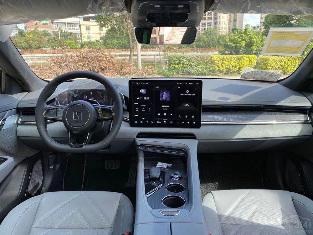 �Ǽ�L7��ZEEKR 001���� �l����һ�I����