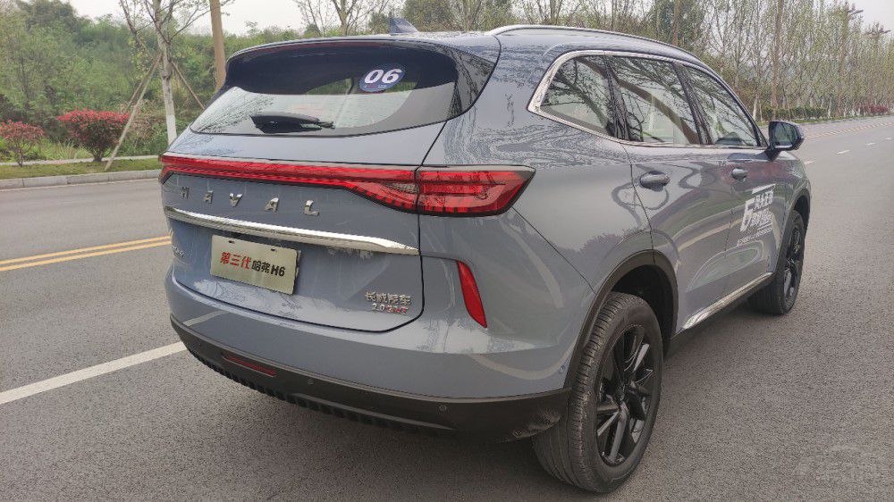 ����H6��(du��)���L(zh��ng)��CS75 PLUS�l(shu��)��(hu��)����һ�I��