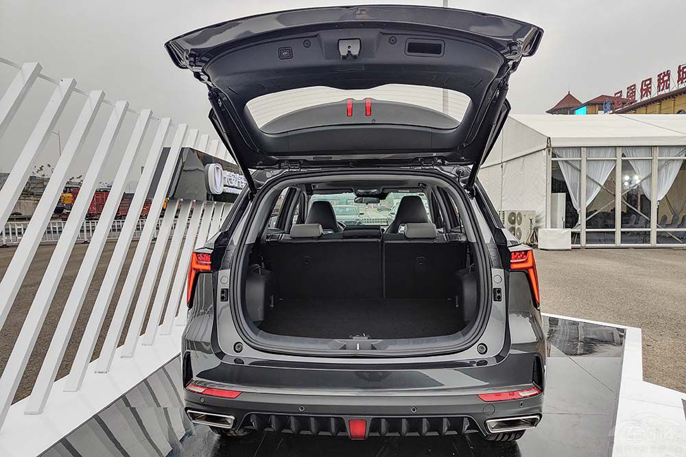 ����H6��(du��)���L(zh��ng)��CS75 PLUS�l(shu��)��(hu��)����һ�I��